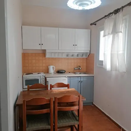 Nikos Apartmán
