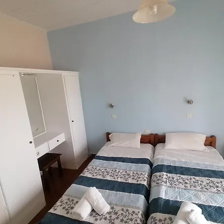 Nikos * Acharavi (Corfu)